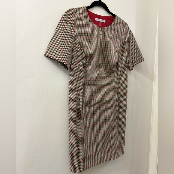 Trina Turk Sheath Dress - size 6 - pockets - professional - career - Picture 1 of 7